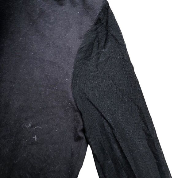 7. Feathers Boutique Long Sleeve Cropped Zip Up Top Medium - Picture 4 of 7